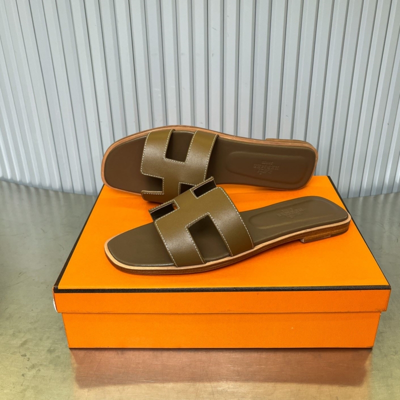 Hermes Slippers